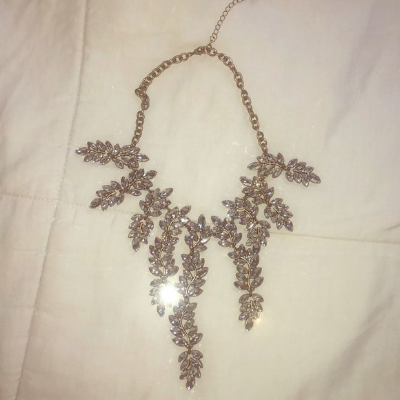 Necklace - Picture 1 of 1